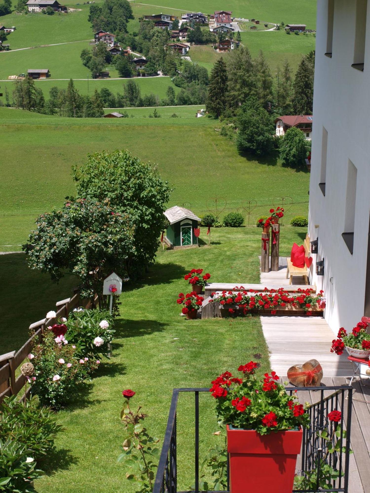 Alpenferienwohnung Strickner Нойштіфт-ім-Штубайталь Екстер'єр фото