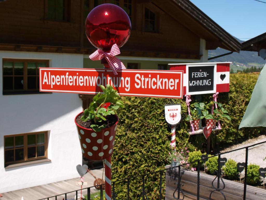 Alpenferienwohnung Strickner Нойштіфт-ім-Штубайталь Екстер'єр фото